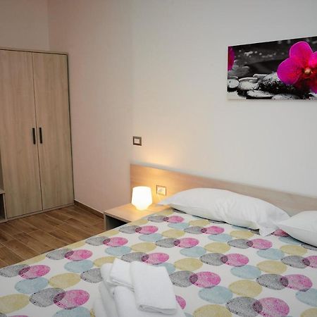 Angelo Lifestyle Hotel บาญอลิ เออร์ปิโน ภายนอก รูปภาพ